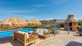 Cortijo Chaparro Algarinejo by Ruralidays Algarinejo